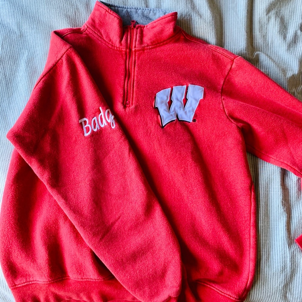 Wisconsin Madison ZIP- up